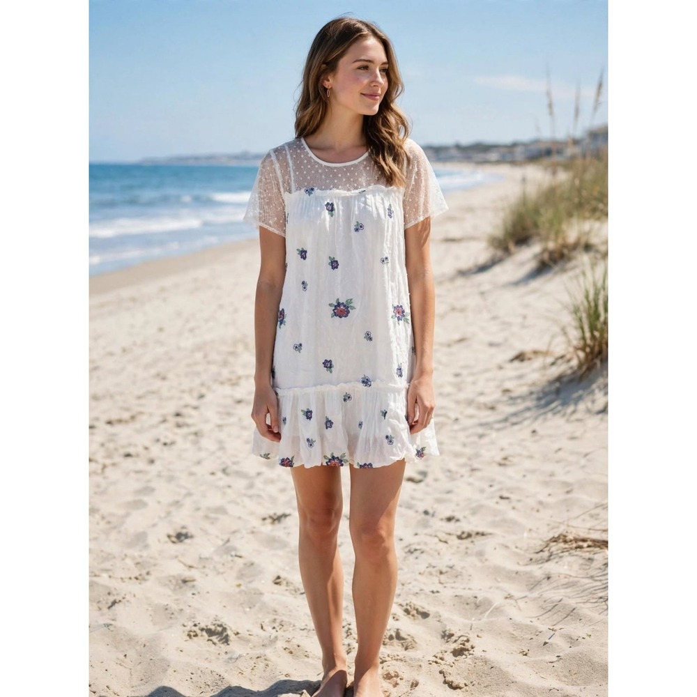 Francesca's Miami Flower Emroidered Shift White Dress, Size MED Y2K